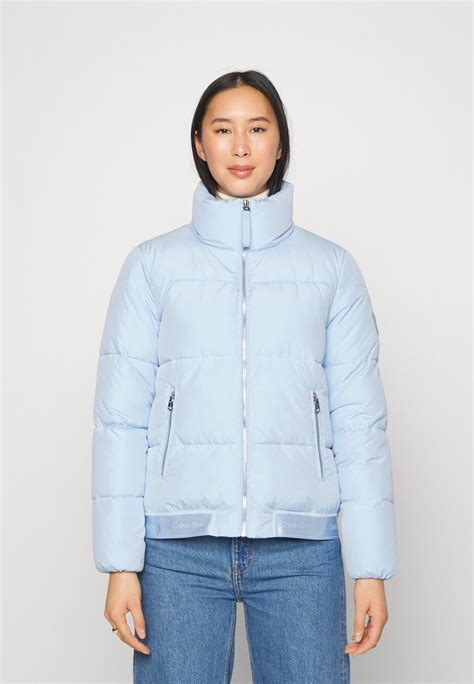 Women COAT | Calvin Klein RECYCLED LOFTY JACKET - Winter jacket - sweet blue/light blue - LO92674 Calvin Klein sweet blue 6CA21U038-K11 0 en-GB