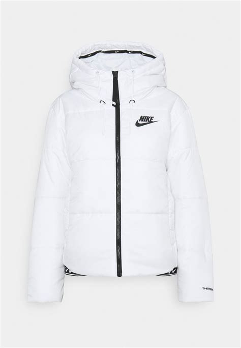 Women COAT | Nike Sportswear CLASSIC TAPE PLUS - Winter jacket - white/black/black/white - JU23376 Nike Sportswear white/black/black NI121U01V-A11 0 en-GB