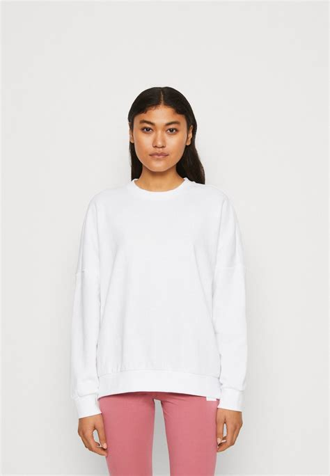 Women PULLOVER | Even&Odd Sweatshirt - off-white - YK61814 Even&Odd off-white EV421J0BJ-A11 0 en-GB