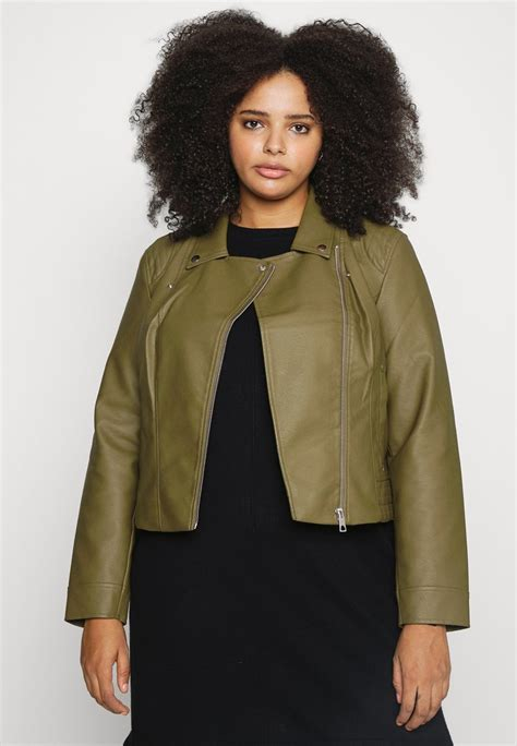 Women COAT | Vero Moda Curve VMRAMON - Faux leather jacket - dark olive/khaki - TG78082 Vero Moda Curve dark olive VEE21G01L-N11 0 en-GB