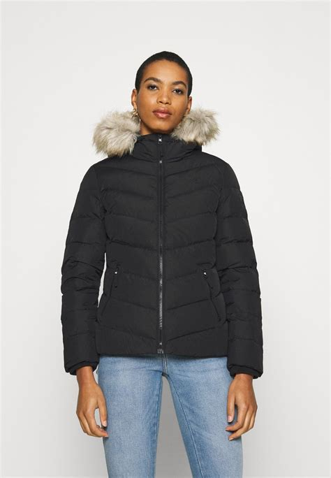 Women COAT | Calvin Klein Jeans SHORT FITTED PUFFER - Down jacket - black - TX56196 Calvin Klein Jeans black C1821U02T-Q11 0 en-GB